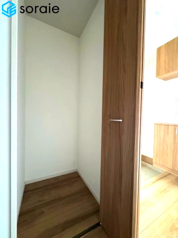 川越市的場　中古戸建の収納