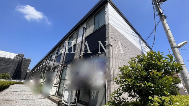 レオパレスシャルマンの外観