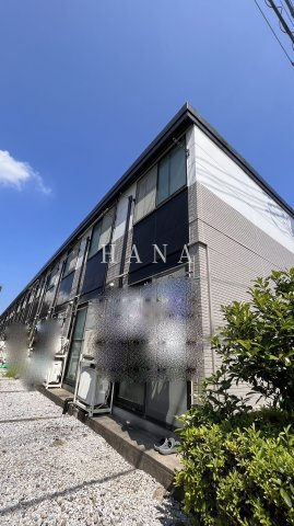 レオパレスシャルマンの外観