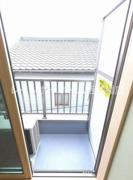 市川市本行徳のアパートのバルコニー