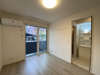 【居間・リビング】 | RIHITO堺東 | おしゃれなリビングです