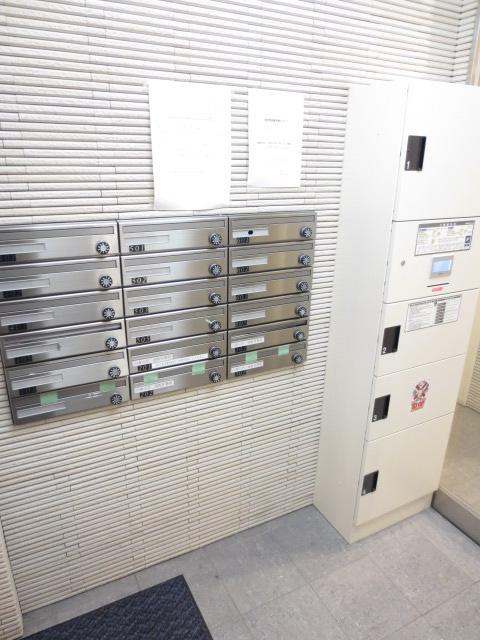 OHG長岡天神ビルのその他共用部分|宅配ボックス