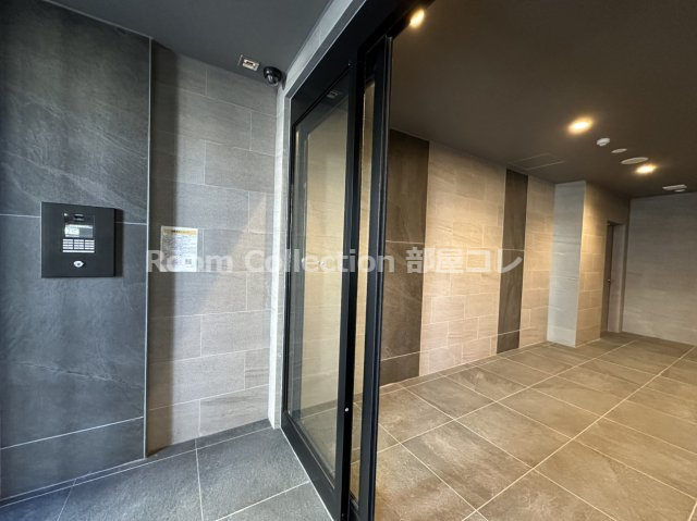 ディアレイシャス名古屋太閤通Ⅲのエントランス