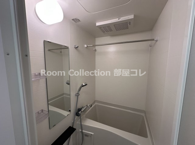 ディアレイシャス名古屋太閤通Ⅲの浴室|※同物件他部屋写真
反転、色違いの場合有
現況優先