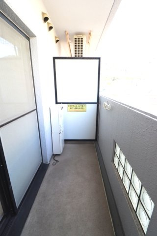 サウザー岡本のバルコニー