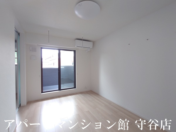 サニー　アヴニールの居間・リビング