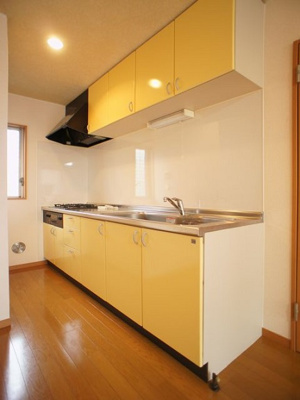 【キッチン】 | プロバンスM村井 | お料理しやすいシステムキッチン3口ガスコンロ付です♪