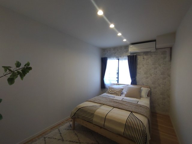 コーポ鈴弐番館の寝室|モデルルームのため、家具家電はつきません。