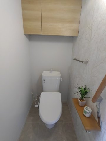 コーポ鈴弐番館のトイレ|モデルルームのため、家具家電はつきません。