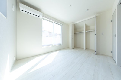 【洋室】 | 鈴鹿市長太新町4丁目《4号棟》