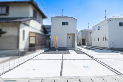 【外観】 | 鈴鹿市長太新町4丁目《4号棟》