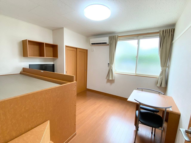 【居間・リビング】 | レオパレスやなぎ荘