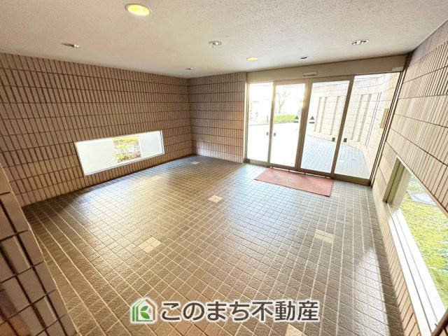 宇都宮プラザD棟　のエントランス
