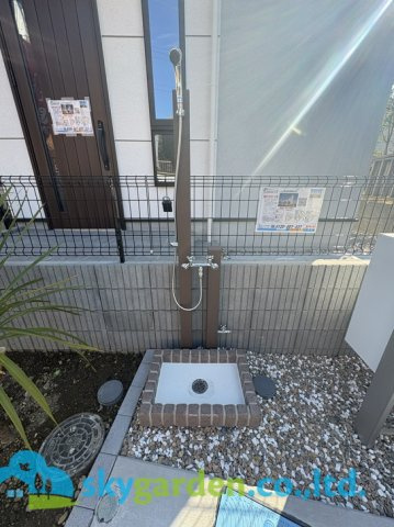 鎌倉市七里ガ浜２丁目２期　新築戸建　全1棟1号棟のその他|外水栓シャワー付き