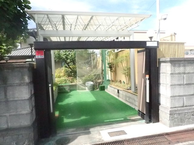 堺市中区土師町1丁戸建の駐車場