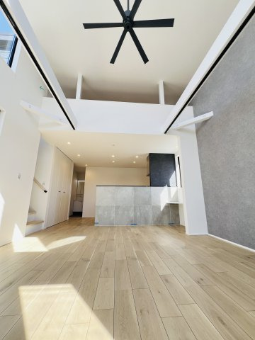 SHONAN STYLE～城南5丁目に住まうの居間・リビング