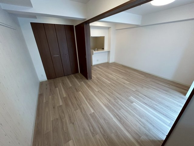 プレサンス阿波座駅前の居間・リビング