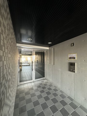 カーサシーガル弐番館のエントランス