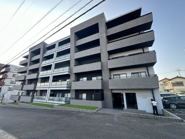 カーサシーガル弐番館の外観
