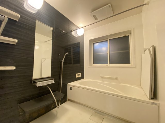 【浴室】 | 西区中島町 | ☆1.5坪のお風呂☆