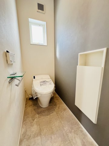 「海と暮らす、家族の未来。」SHONAN STYLEな家～辻堂6丁目のトイレ