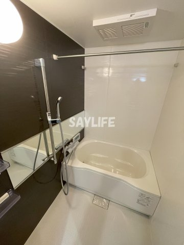 フローラ長田の浴室