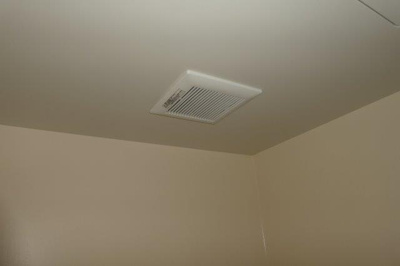 【浴室】 | アメニティガーデン | 浴室換気扇