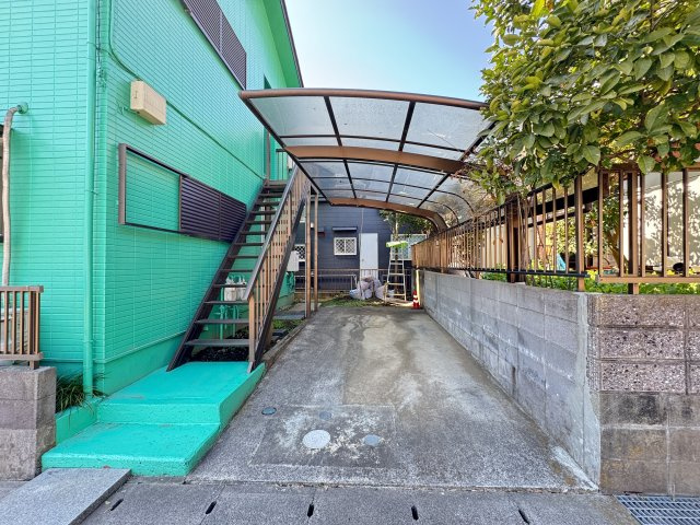 第三土田ハイツの駐車場