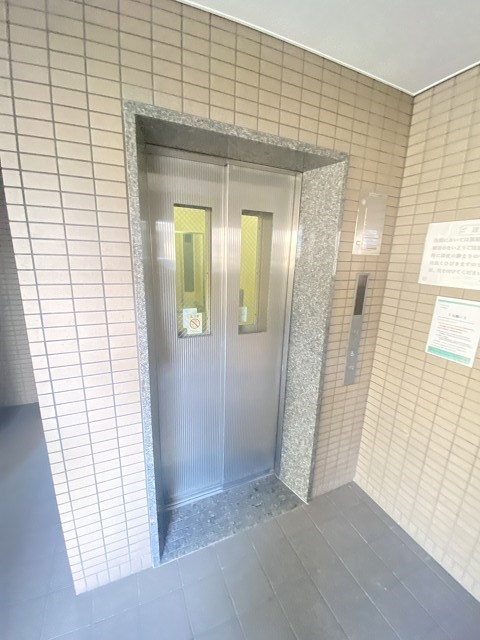 レルンブラールの外観