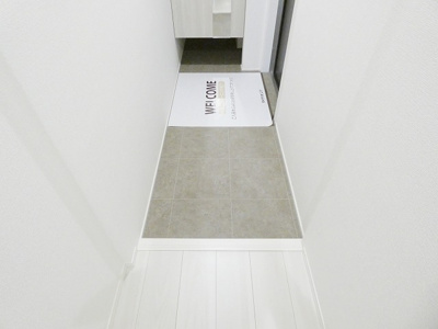 【玄関】 | Dフラット東平山　B棟