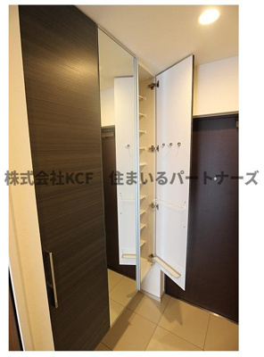 【玄関】 | アルファフレシア久留米駅前 | シンプルで使いやすい玄関です