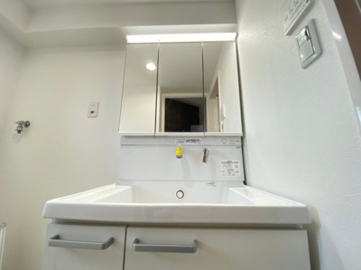 【洗面所】 | ラムール鷹取