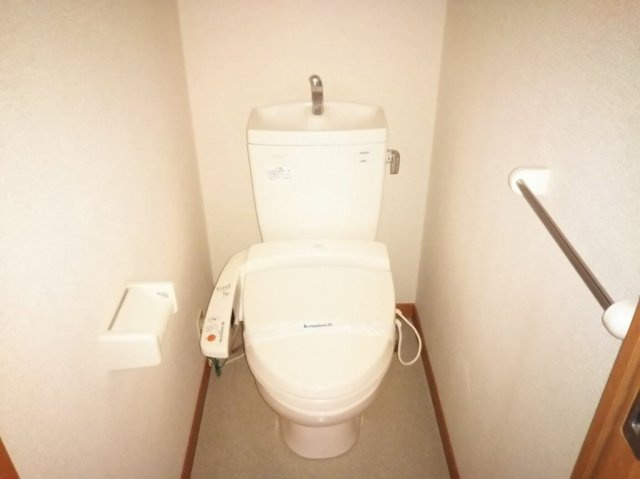 レオパレスせいらcのトイレ|画像6