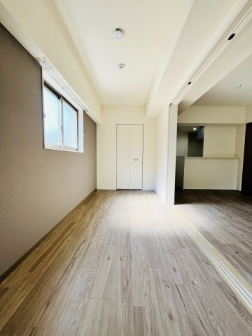 【寝室】ラヴィベール西宮 