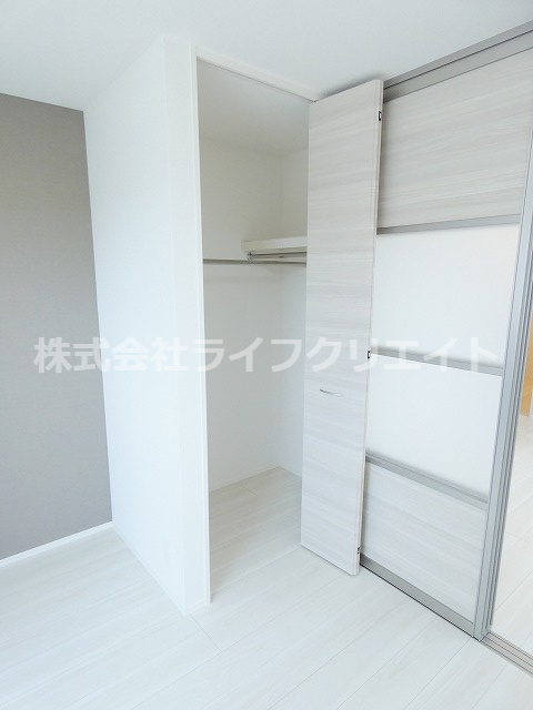 Dフラット東平山　B棟の収納