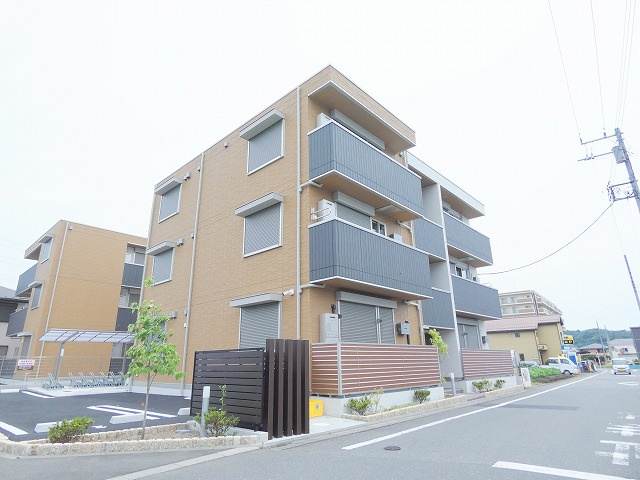 Dフラット東平山　B棟の外観