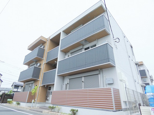 Dフラット東平山　B棟の外観