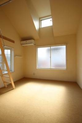 【洋室】 | シャンブル西野