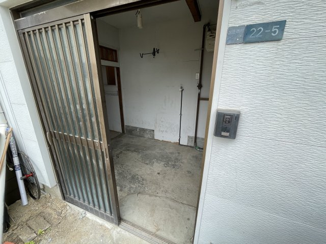 【玄関】 | 大庄西町2丁目戸建
