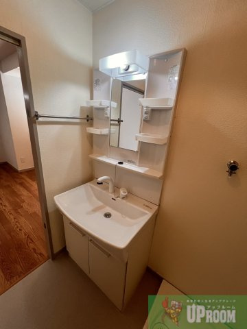 第一山田ビルの洗面所