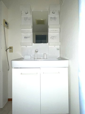 ゾンネンハイム丸亀の独立洗面台