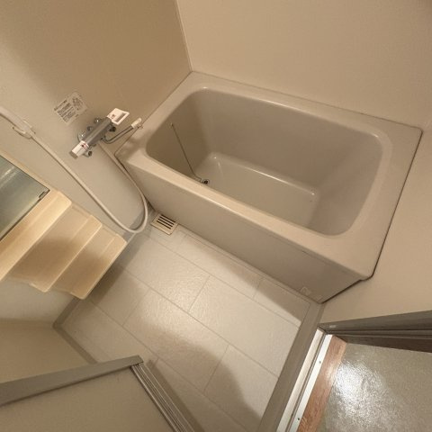 秀壱番館の浴室