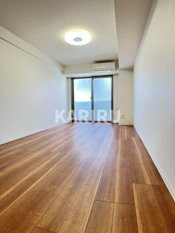 パーラム高殿の居間・リビング