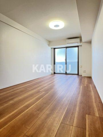 パーラム高殿の居間・リビング