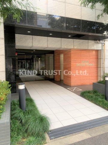 エスライズ東天満のエントランス|落ち着いたエントランスです