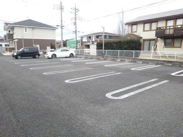 【駐車場】 | エンブレムＦ