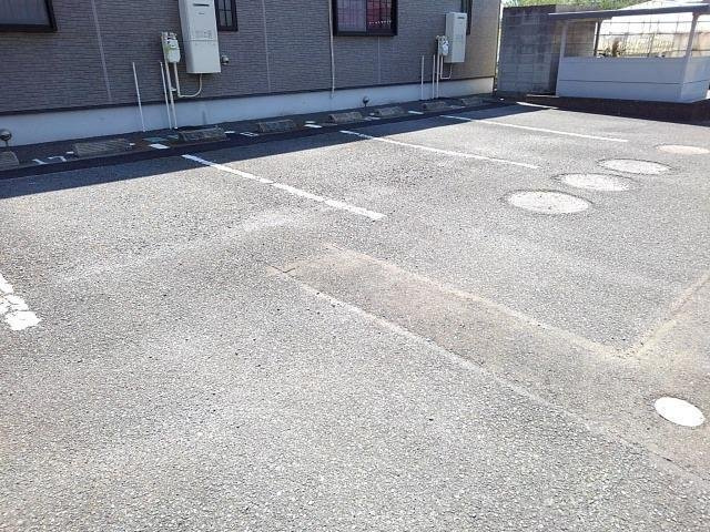 【駐車場】 | グランパズドリーム砺波