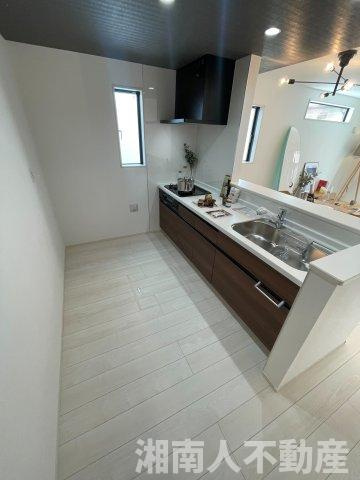 ★ファミリーにおすすめ！　茅ヶ崎市高田４丁目　新築戸建てのキッチン|キッチンです