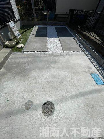 ★ファミリーにおすすめ！　茅ヶ崎市高田４丁目　新築戸建ての駐車場|駐車場があるので、車を買う予定の方も安心です