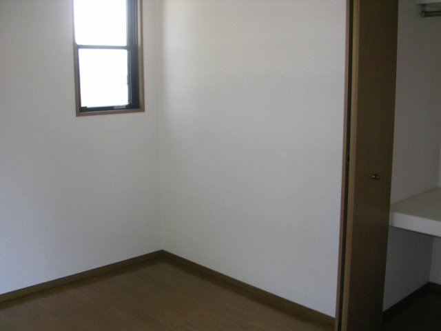 セジュール クレスト B棟の洋室|ゆったりした洋室です